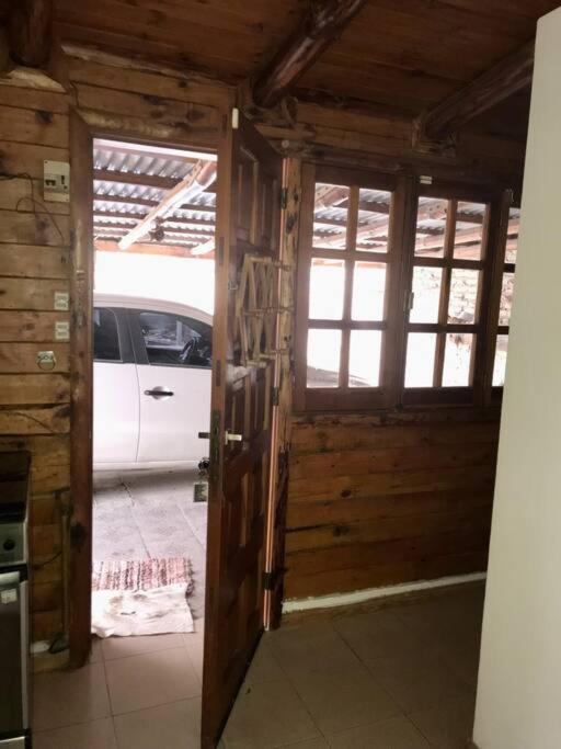 Pequena Casa De Troncos, Detras De Casa Principal No Trabajo Con Tarjeta De Credito Puerto Madryn Exterior photo