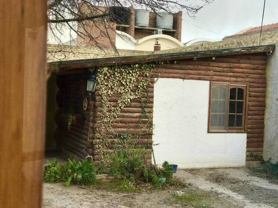 Pequena Casa De Troncos, Detras De Casa Principal No Trabajo Con Tarjeta De Credito Puerto Madryn Exterior photo